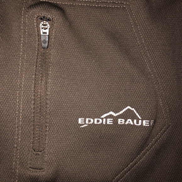 Eddie Bauer Light Weight Pull Over - Picture 2 of 4